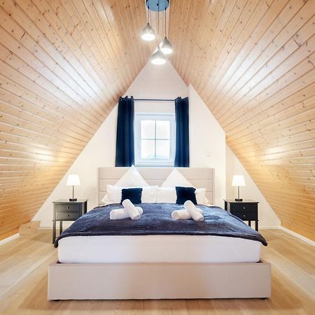 Neu Deluxe Suite Muensterblick, Maisonette, Kingsize Bett, Kueche, Netflix, Aussicht, E-Kamin Bad Säckingen Dış mekan fotoğraf