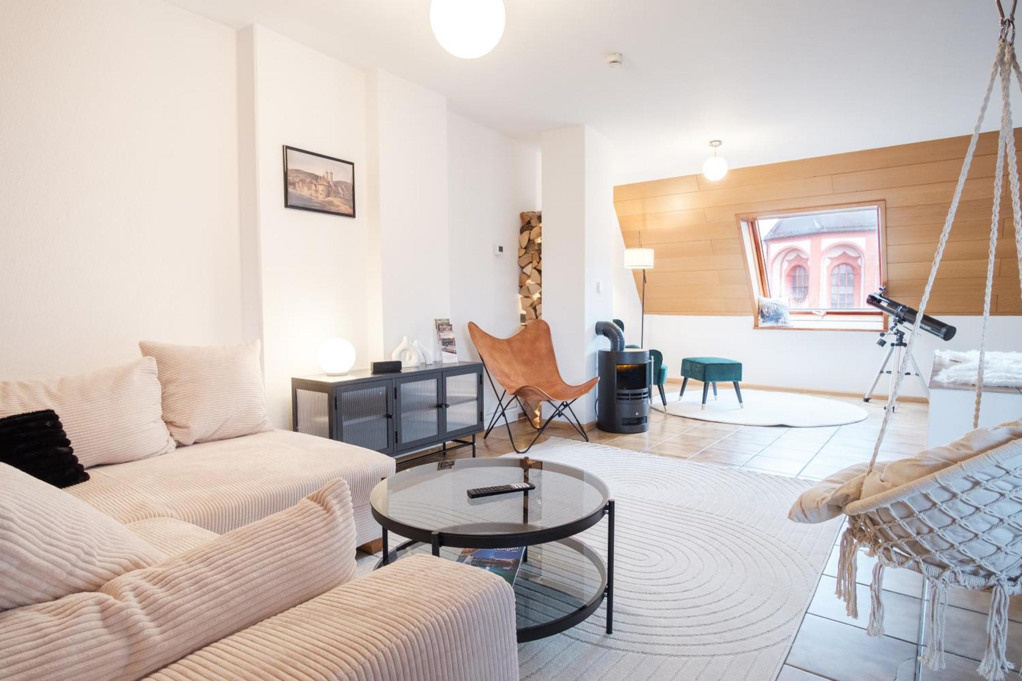 Neu Deluxe Suite Muensterblick, Maisonette, Kingsize Bett, Kueche, Netflix, Aussicht, E-Kamin Bad Säckingen Dış mekan fotoğraf