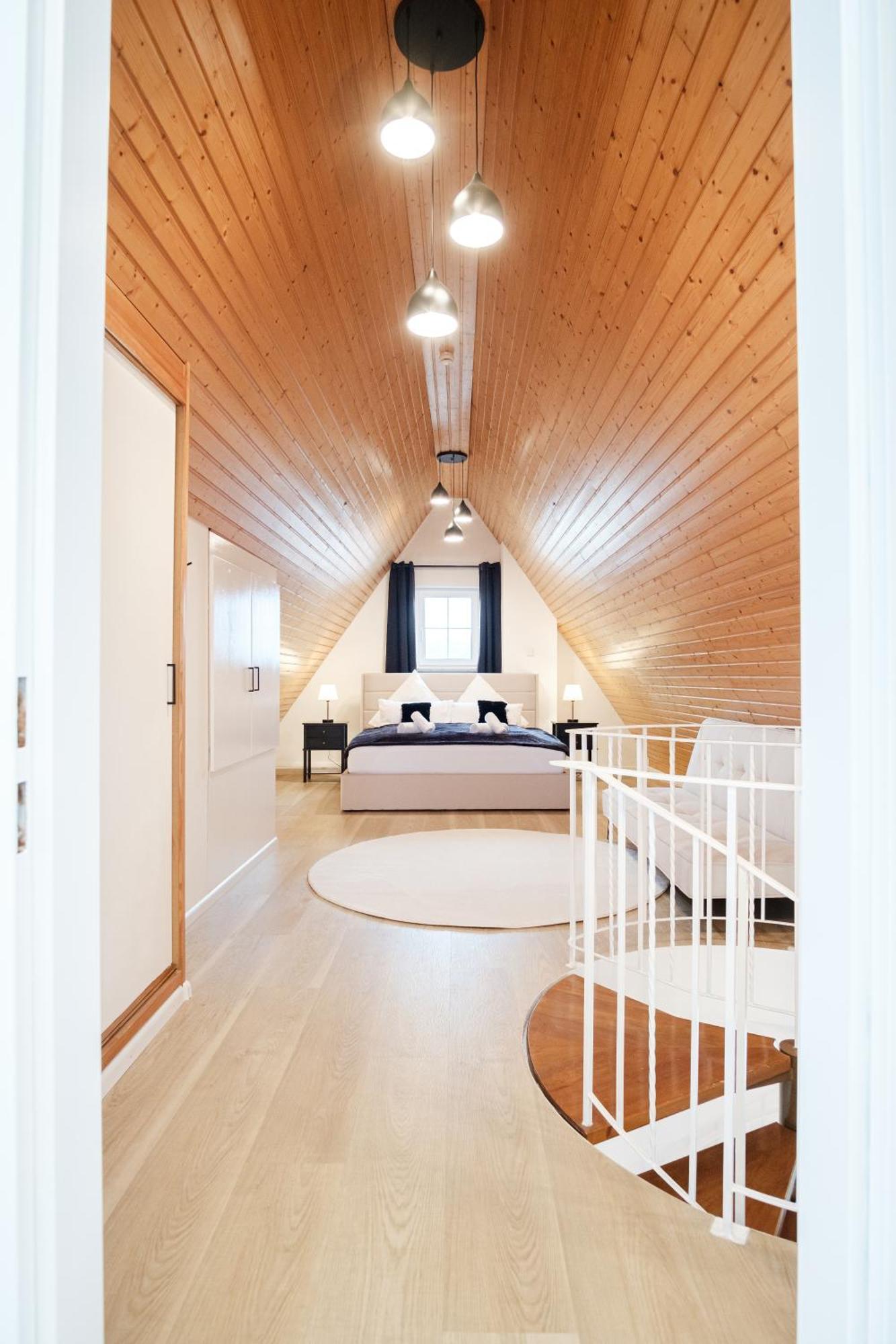 Neu Deluxe Suite Muensterblick, Maisonette, Kingsize Bett, Kueche, Netflix, Aussicht, E-Kamin Bad Säckingen Dış mekan fotoğraf